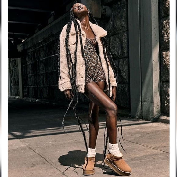 UGG Ultra Mini Platform Boots NEW! Chestnut! Women's 8 AUTHENTIC UGGS! - Picture 4 of 15